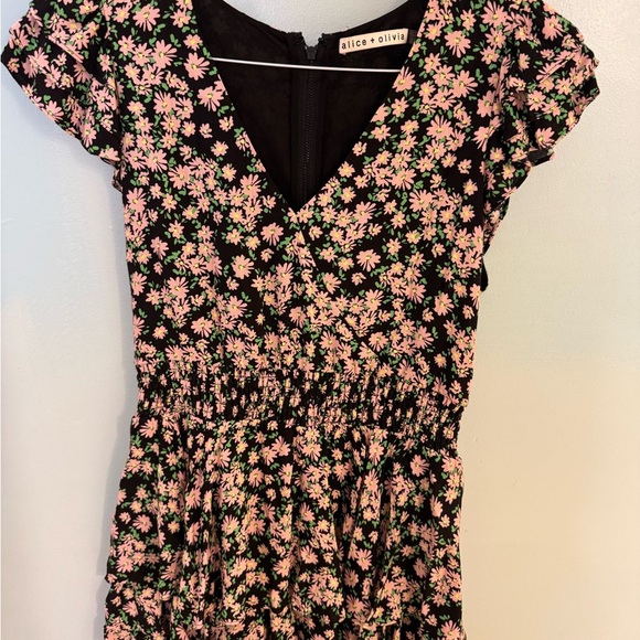 Alice + Olivia Dresses & Skirts - Alice + Olivia Floral Dress jumper - Black and Pink